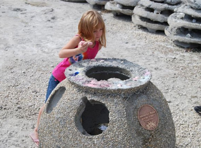 Eternal-Reefs-Viewing-7-sarasota10242011-097